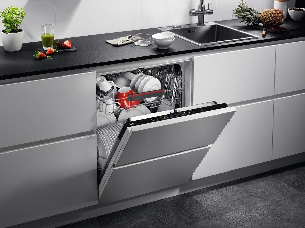 AEG Built In 60 Cm Dishwasher Fully FSS53637Z - Fully Integrated - Image 3