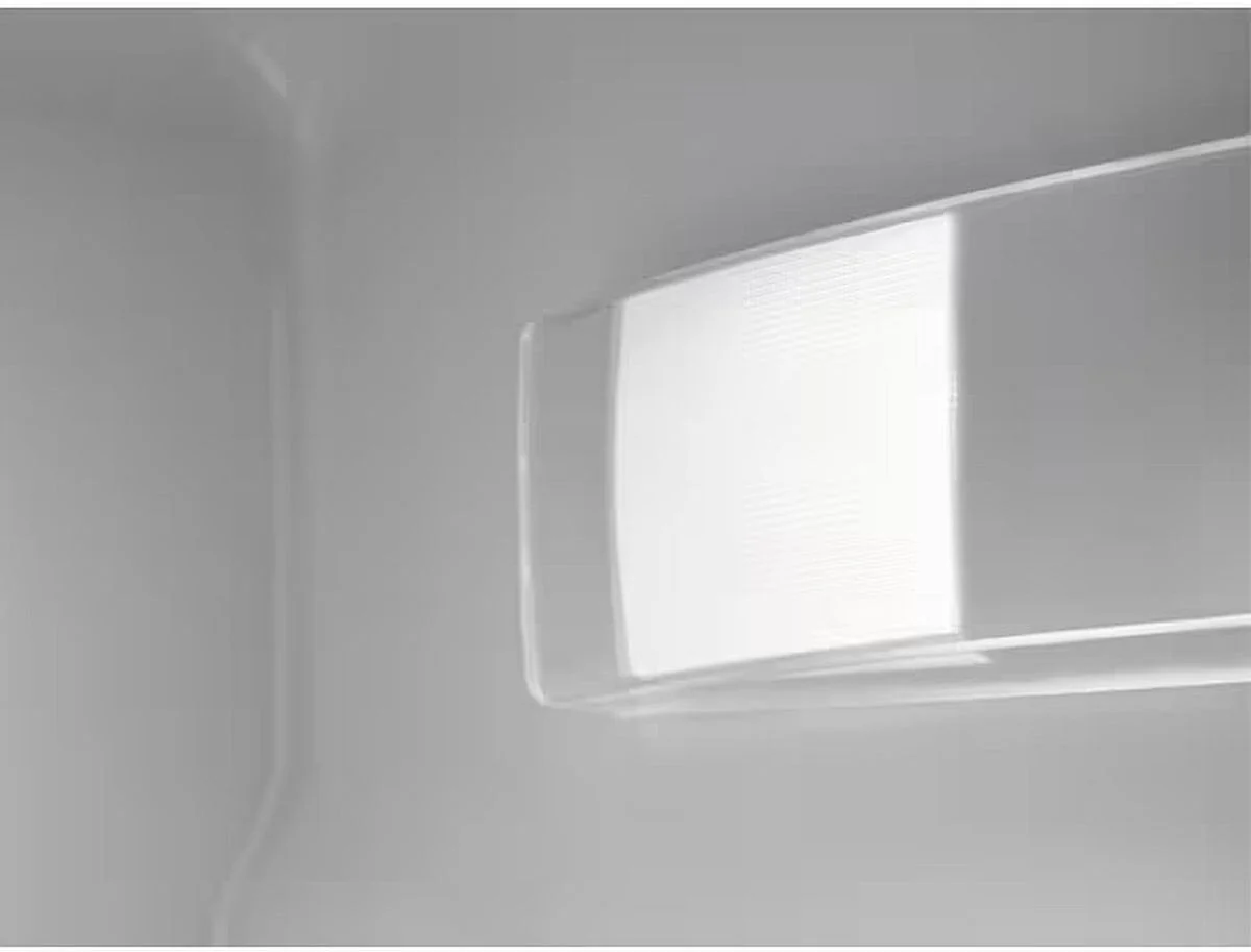 AEG Built In Fridge Icebox NSF6I82EF - Fully Integrated - Image 3