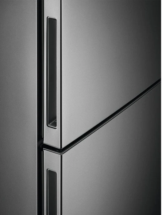 AEG Freestanding Fridge Freezer Frost Free RCB636E2MX - Stainless Steel - Image 3