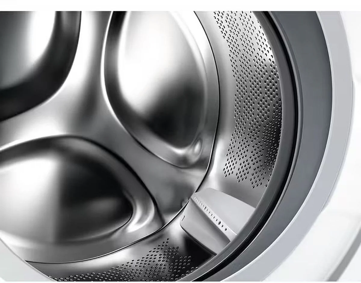 AEG Freestanding Washing Machine LFR61944B - White - Image 5