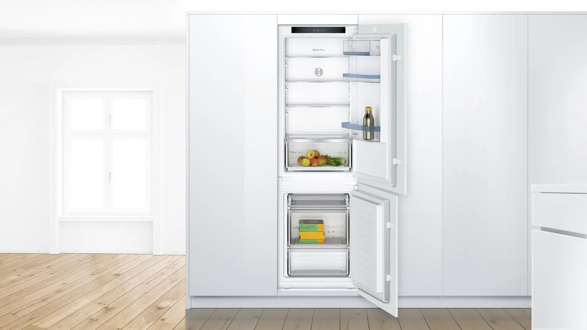 Bosch Built In Fridge Freezer Low Frost KIV86VSE0G - Fully Integrated - Image 7