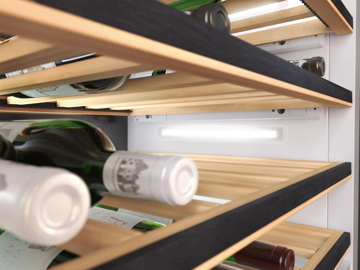 Miele Built In Wine Cooler KWT2612-VI - Tinted Glass - Image 5