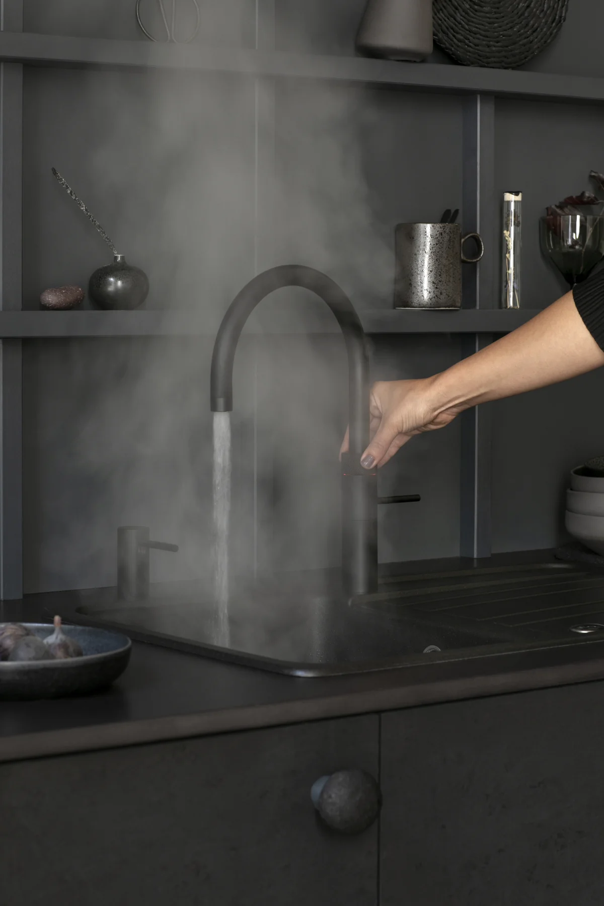 Quooker Boiling Hot Water Tap 3FRBLK - Black - Image 2