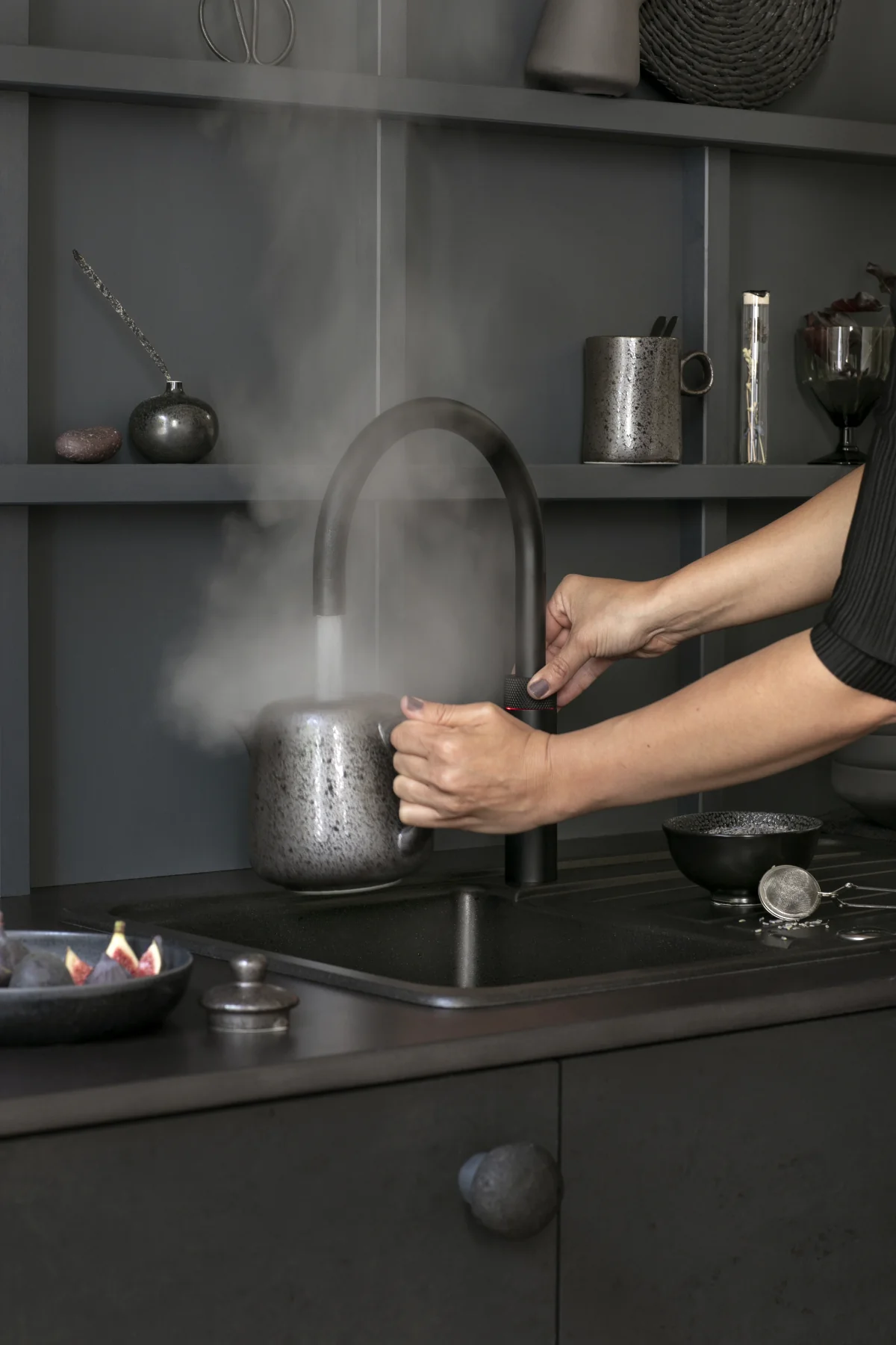 Quooker Boiling Hot Water Tap 3FRBLK - Black - Image 4