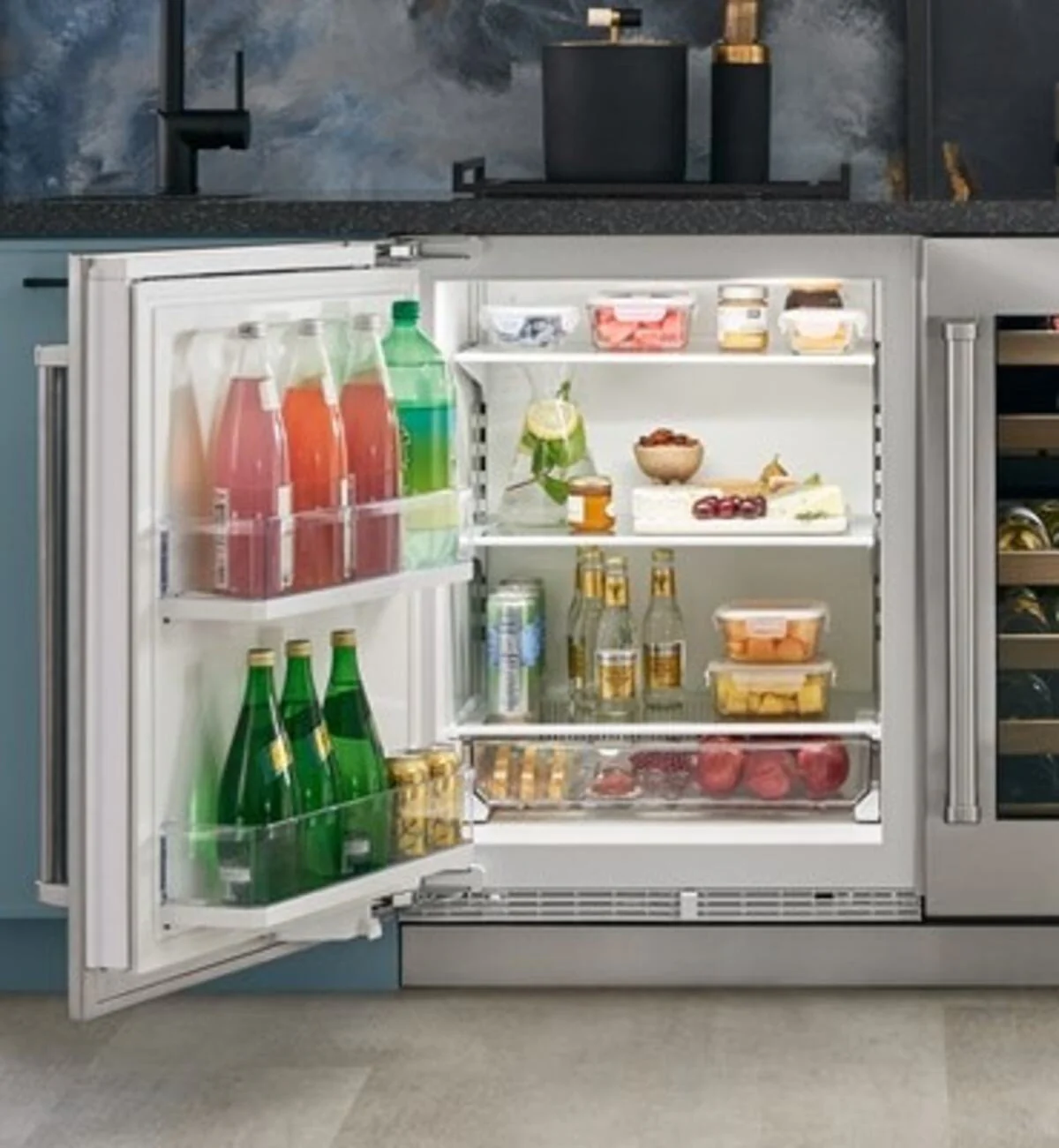 Sub-Zero Built In Larder Fridge ICBDEU2450R-L - Integrated - Image 8